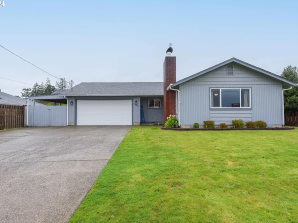 2160 Oak St, North Bend, OR 97459