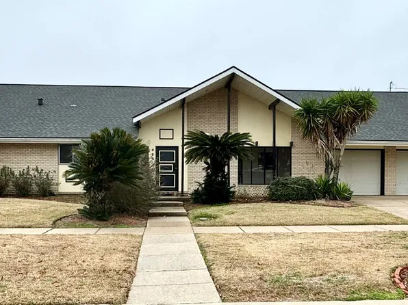 906 Hilda St, Morgan City, LA 70380