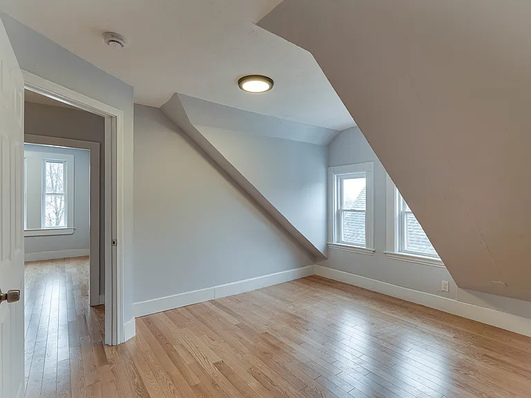 24 Dunlap St #3 — Photo 3
