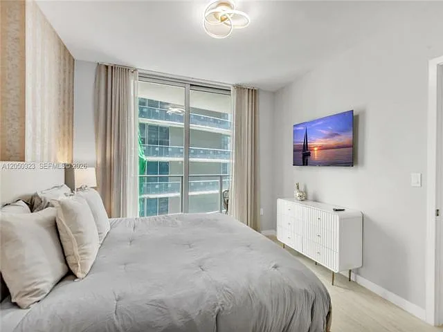2 bed, 2.5 bath, $2,950 — Photo 2