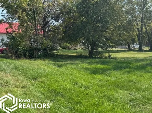 1617 S 18th St, Centerville, IA 52544