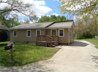 820 Ley St, Excelsior Springs, MO 64024