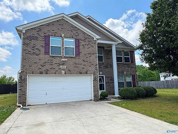 4th image of 212 Brockton Dr