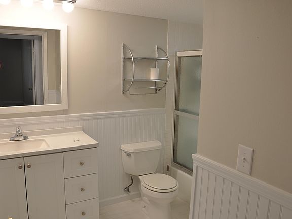 5th image of 4-6584 Poplar Woods Cir S #4