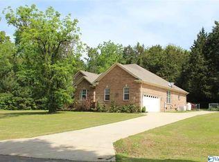 107 Deer Run Ln, Harvest, AL 35749