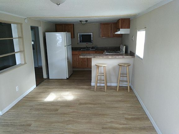 2nd image of 2315 E Kaley Ave #A