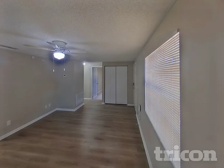 804 Briarcliff Dr — Photo 3