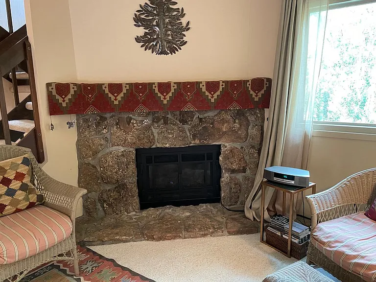 4906 Silver Spruce Ln — Photo 6