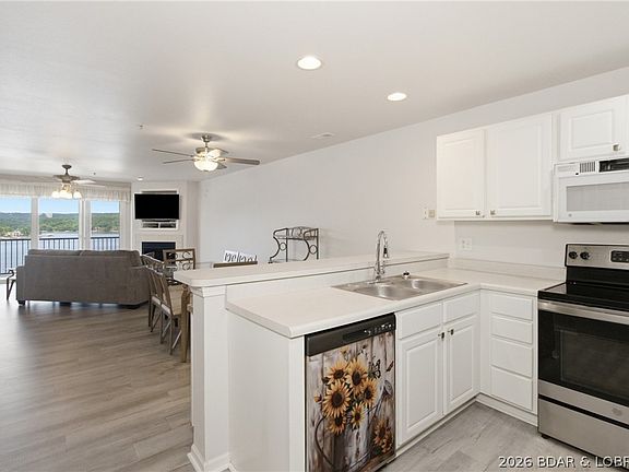 2nd image of 773 Clearwater Dr Unit 3C
