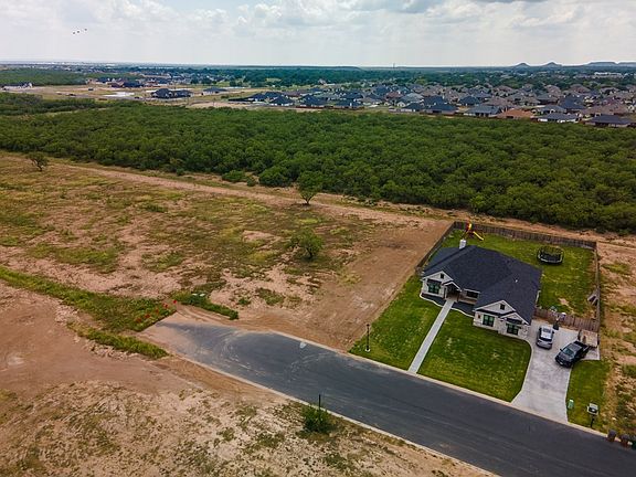 4th image of 4545 Old Stone Dr #9