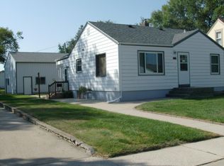 1313 3rd Ave SW, Aberdeen, SD 57401