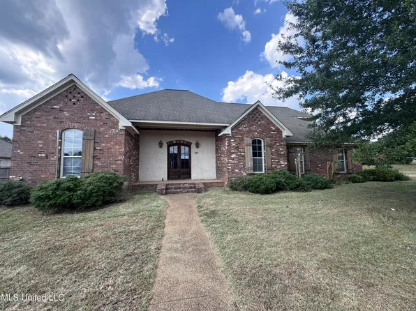 103 Rosemont Dr, Brandon, MS 39042