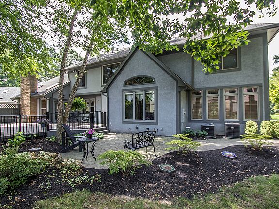 2nd image of 418 Inglewood Dr