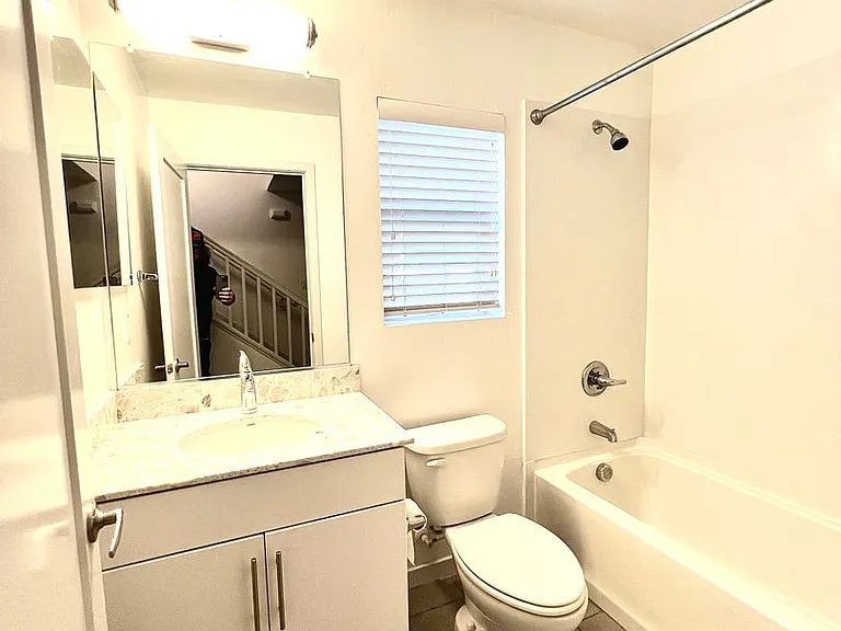 484 Tailoff Ln — Photo 10