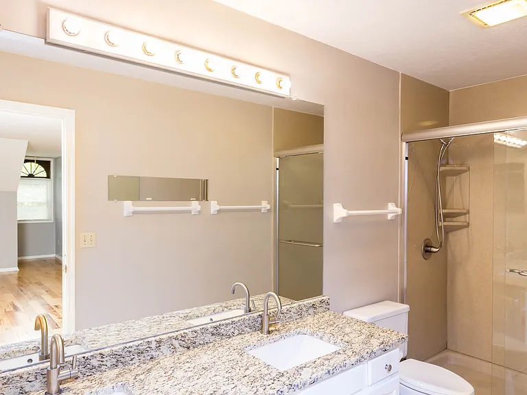 6674 Willow Grove Ln — Photo 21