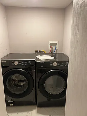 Rented by Capri Jet Realty Corp | media 9