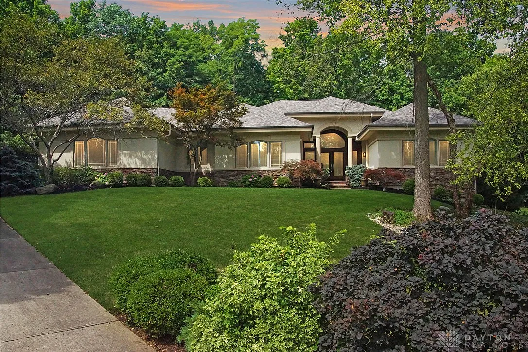 8307 Old Woods Ct photo 1