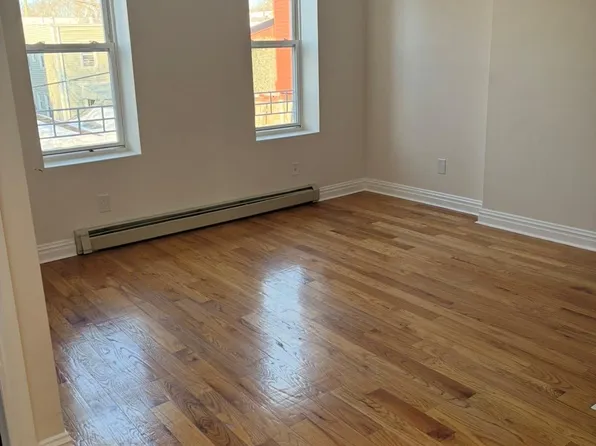 740 Shepherd Ave #2, Brooklyn, NY 11208