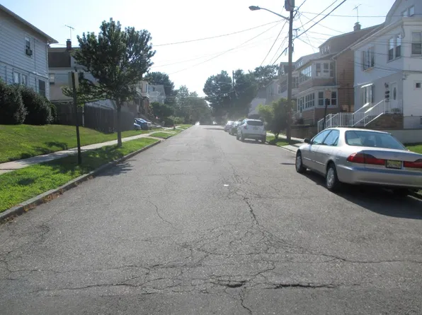 5 Marcy St #2, Bloomfield, NJ 07003