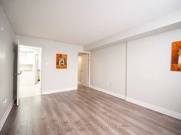 55 Yarmouth St #302 — Photo 18