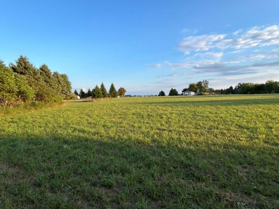1st image of Hilbert Rd #1