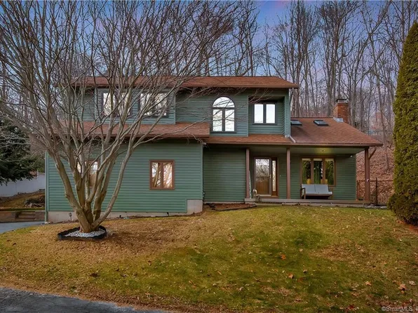 556 Burton Road, Beacon Falls, CT 06403