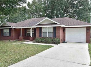 4925 Kolb Rd, Milton, FL 32570