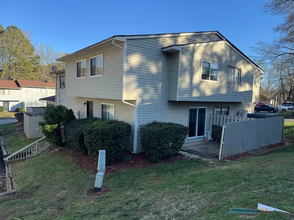 3812 Mulkey Cir SW, Marietta, GA 30008