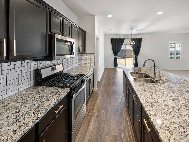4590 W Foldwing Dr — Photo 5
