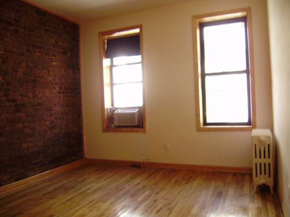 5th image of 323 E 108th St APT 18