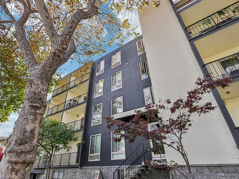 2520 College Avenue — Photo 53
