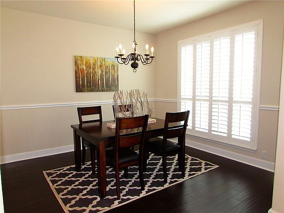 2nd image of 2509 Salorn Way