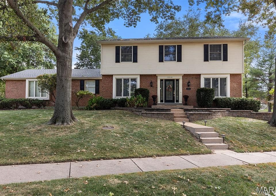 1st image of 15510 Summerridge Dr