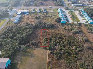 1812 Young St, Rockport, TX 78382