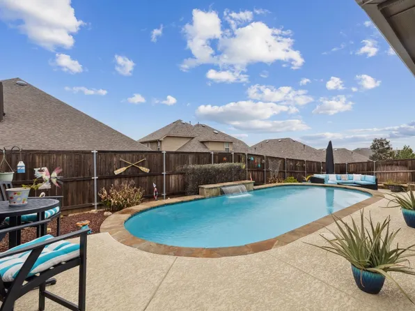 9809 Forester Trl, Little Elm, TX 75068