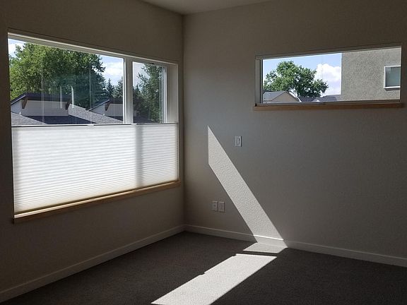 5th image of 1316 Snowberry Ln #203