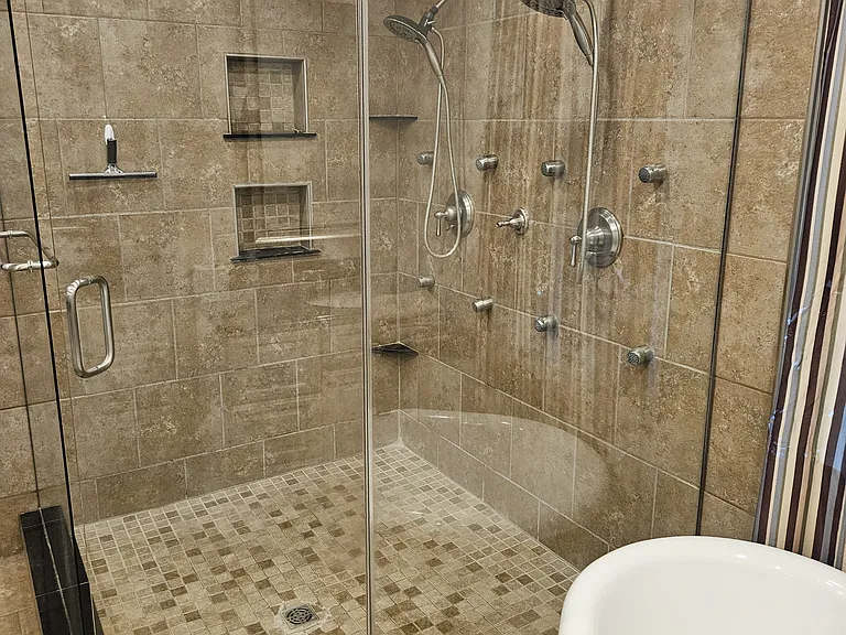 114 N Marsh Rd — Photo 12