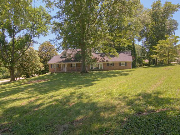 3rd image of 329 E Heritage Dr #1