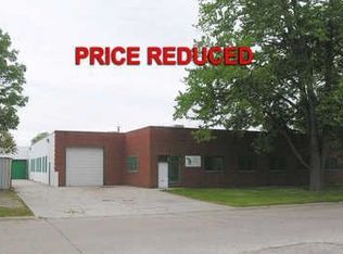 8625 Capital St, Oak Park, MI 48237