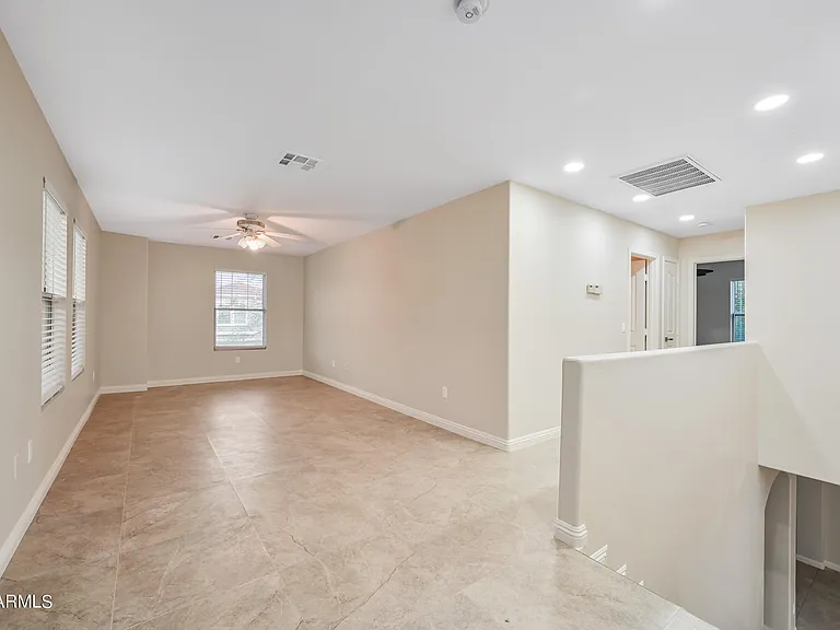 1330 S 121st Dr — Photo 14