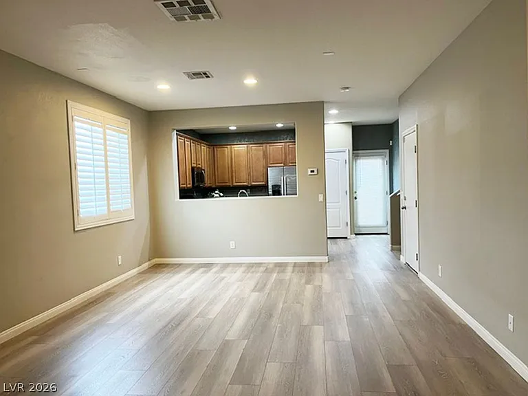 8102 Lake Chippewa St — Photo 4