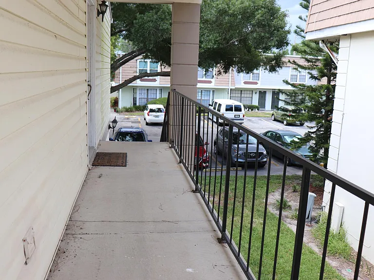 6022 Village Cir #6022 — Photo 38