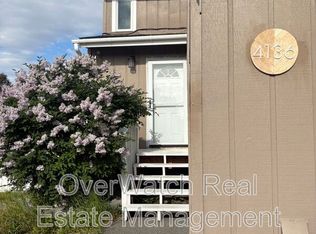 4136 Cosmos Dr, Anchorage, AK 99517
