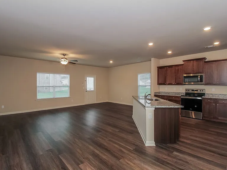 108 Innis Brook Cir — Photo 5