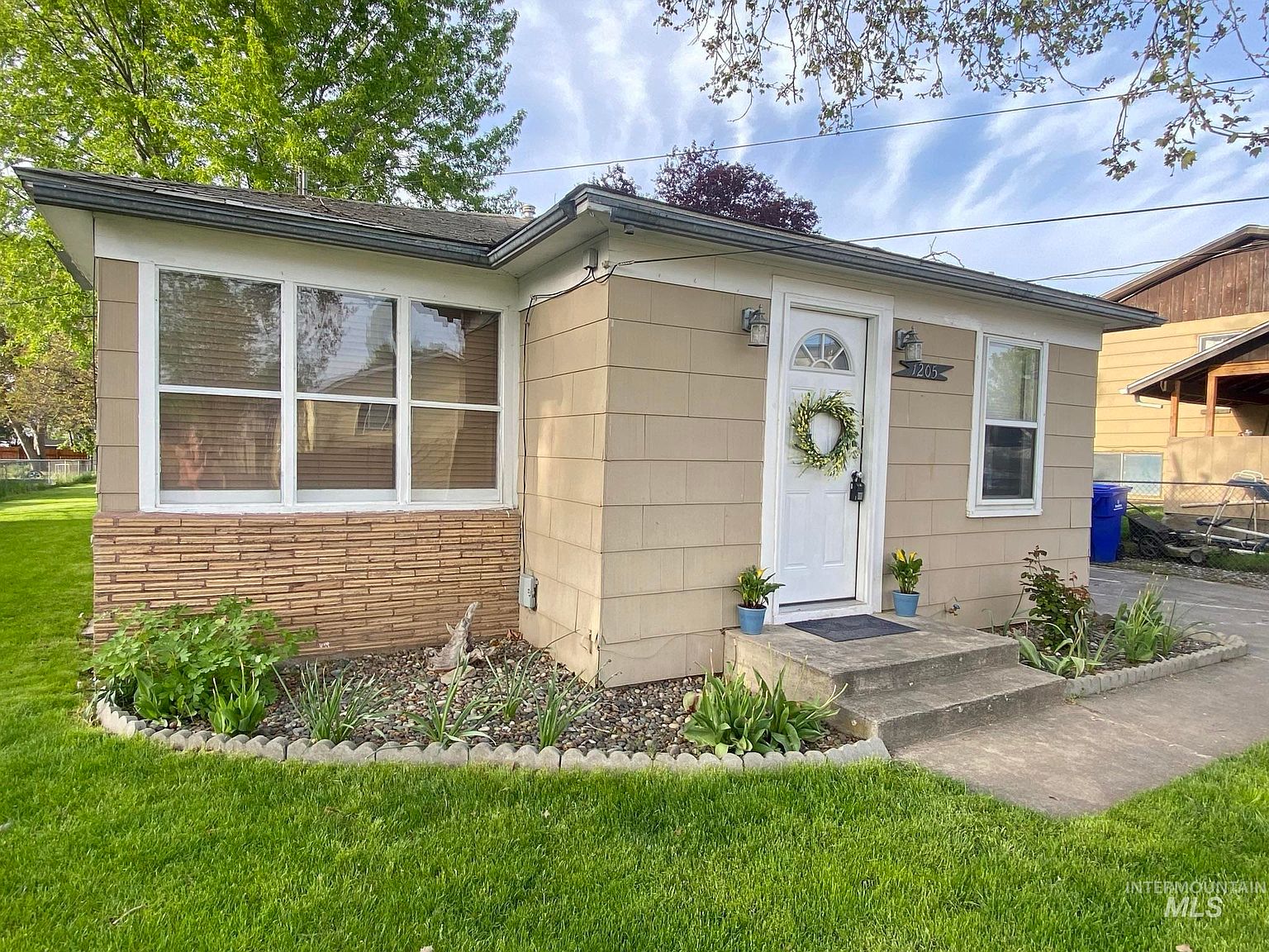 1205 Cedar Ave, Lewiston, ID 83501 Zillow