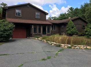 410 Walnut Plain Rd, Rochester, MA 02770
