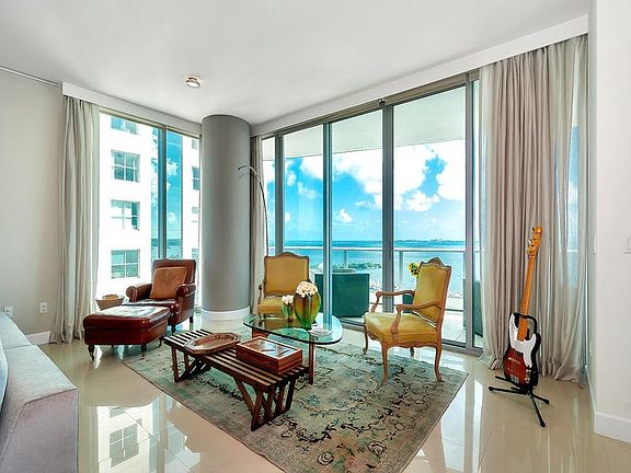 3rd image of 2627 Bayshore Dr #2301