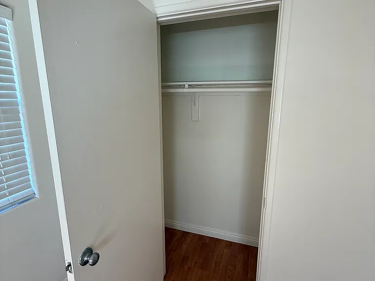 5935 Buffalo Ave #5937-1/2 — Photo 12