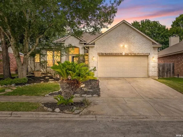 240 CINNABAR TRL, Cibolo, TX 78108