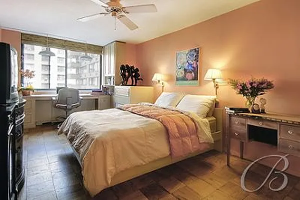 Sold by Bellmarc Realty | media 21